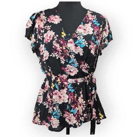 Lily Black Floral Wrap Blouse Short Sleeve Tie Waist Women’s Size Large - Picture 1 of 7